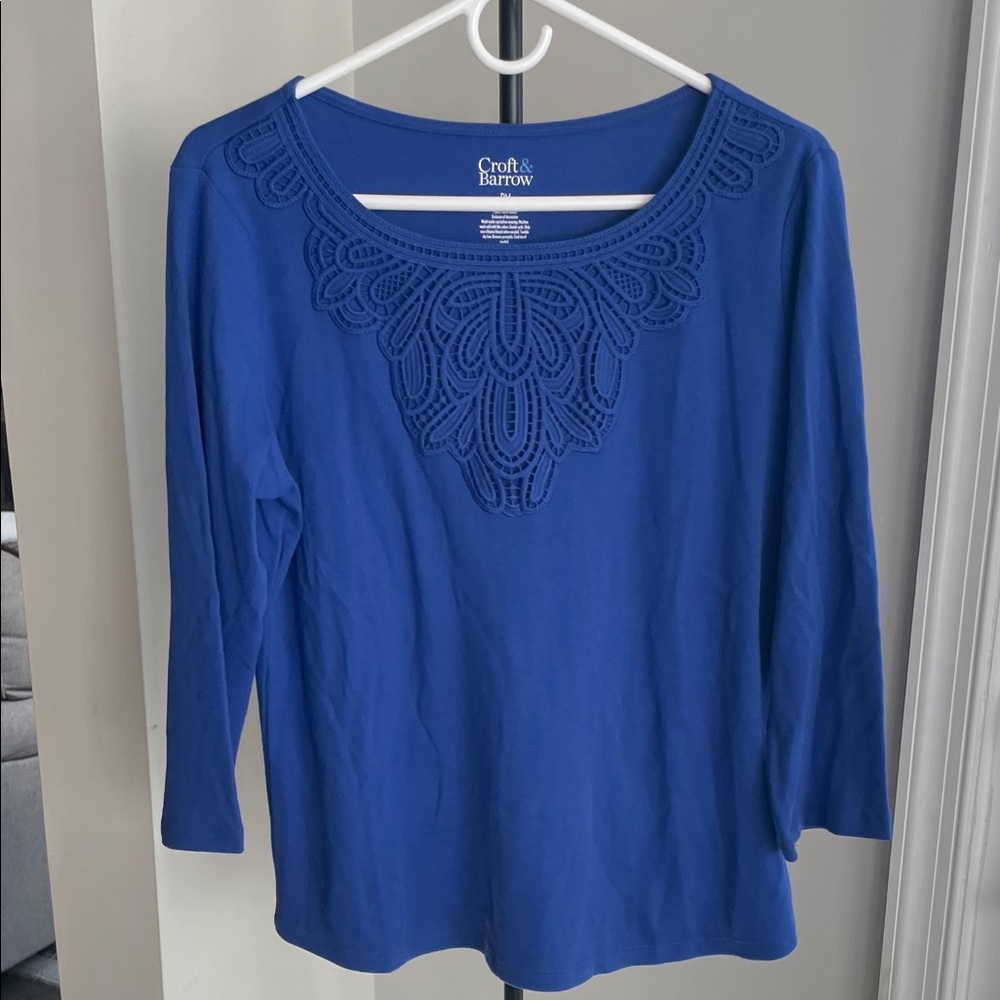 🫶 NWOT - Croft & Barrow Women's Royal Blue Long Sleeve Top